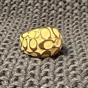Vintage Coach Gold and Cream Patterned Ring